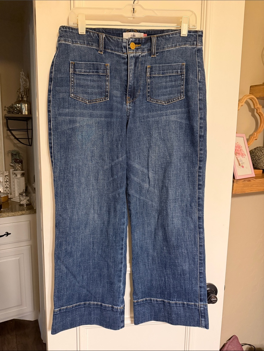 CAbi Wide-Leg ankle Jeans in Medium Blue with Front Patch Pockets